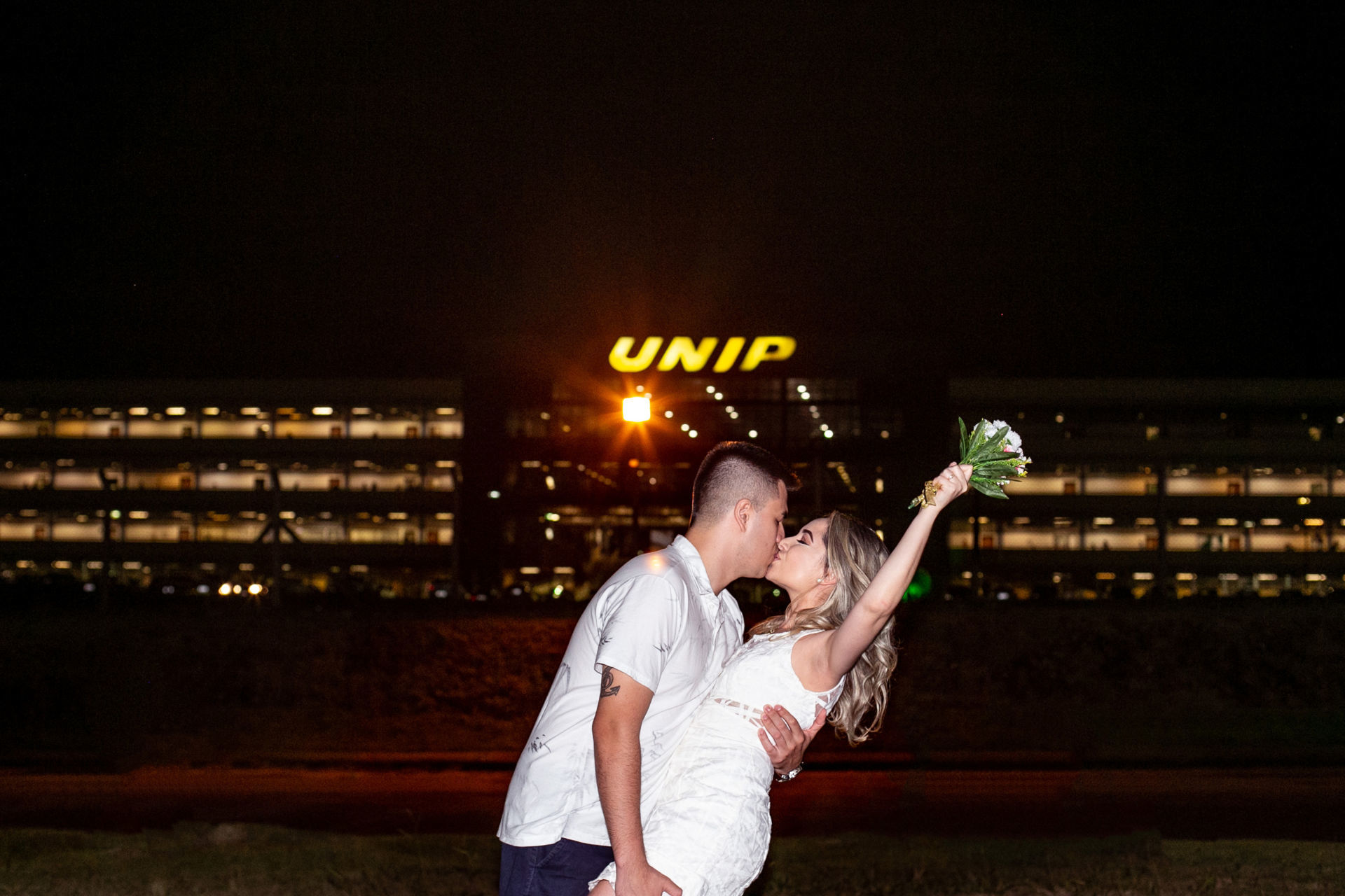 Foto Letícia e Leonardo - Jambeiro - SP Foto Letícia e Leonardo - Jambeiro - SP - Imagem 21