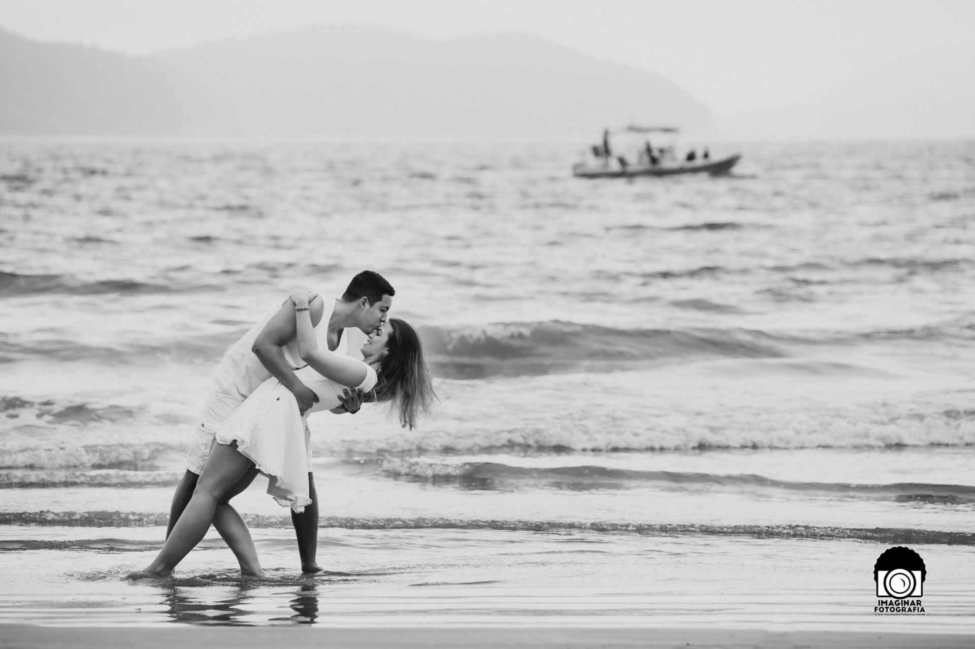 Foto Ensaio Jéssica e Paulo - Praia Vermelha - Ubatuba - SP Foto Ensaio Jéssica e Paulo - Praia Vermelha - Ubatuba - SP - Imagem 9